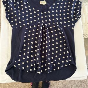Women’s Navy Polka Dot Cap Sleeve Top size Medium
